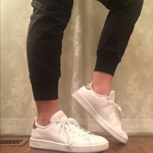 Perfect Condition Adidas Advantage Sneakers